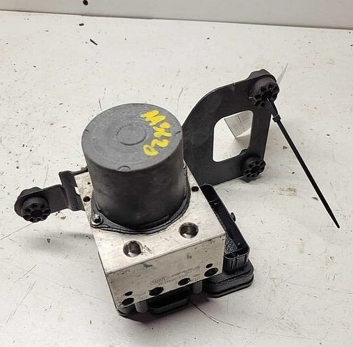 Range Rover Evoque 2017 2018 2019 usado antibloqueo ABS módulo de bomba de freno OEM Foto 1 de 4