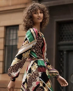Wayne By Wayne Cooper Womens Dress Size 6 Multicoloured Long Sleeve V-Neck. - Picture 1 of 14