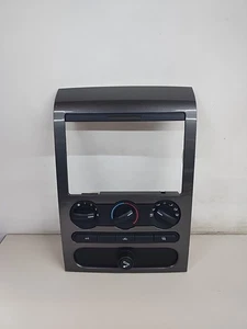 2004-2008 Ford F-150 Radio Bezel Temperature Control Oem - Picture 1 of 3