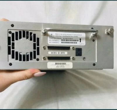 ADIC - Tape library drive module DLT ( 40 GB / 80 ) DLT8000 SCSI HVD plug-in for - Image 1 of 3