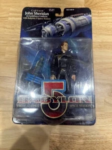 Babylon 5 John Sheridan 6" Action Figure w/ Space Station WB Toy 1997 Exclusive - Picture 1 of 2