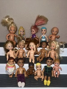 Mattel Barbie Chelsea Kelly & Friends & Babys Konvolut 13 Vintage 70er-90er - Bild 1 von 12