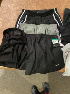 11 Pieces of Women’s Small Workout Clothing - Picture 1 of 3