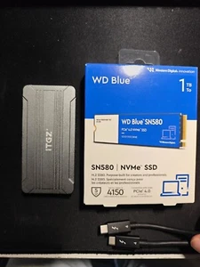 WD SN580 1TB & ITGZ 40Gbps USB4 Thunderbolt 4 Enclosure - only used One day 23hs - Photo 1/10