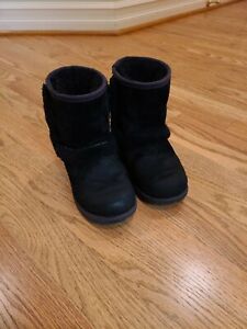 UGG little kids HADLEY II WATERPROOF black SUEDE SHEEPSKIN snow boots size 12