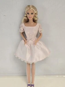 Vintage Mattel 1998 Barbie in Wedding Dress and Braids - Picture 1 of 4