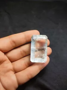 Magnificent Natural Quartz Octagon with Rainbow Patterns –169 Carats - Picture 1 of 10