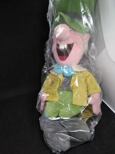 DISNEY Store PLUSH ALICE IN WONDERLAND 2016 Collection MAD HATTER Medium 18" - Picture 1 of 7