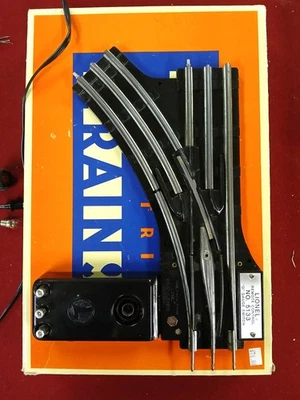 Lionel 5133 (022 type)  Remote Controlled Left Hand Switch - Image 1 of 4