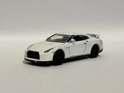 Majorette Premium Cars | Nissan GTR (R35) | Playworn (2) - Image 1 of 4
