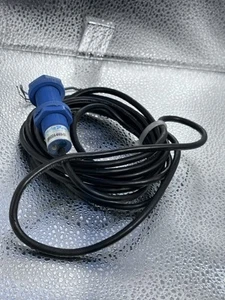 HYDEPARK SM600A-448-00 ULTRASONIC 12-24V-DC PROXIMITY SENSOR - Picture 1 of 2