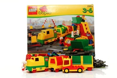Lego Duplo 2933 Deluxe Train Set with Motor - 100% complete + box - rare 2000 - Image 1 of 4