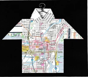 Camisa Mapa Origami Wisconsin, Milwaukee, Universidad de Marquette, Centro Bradley - Imagen 1 de 2