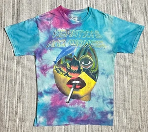 RARE Pink + Dolphin Vibrations and Waves Size Medium Pink & Blue Tie Dye T Shirt - Picture 1 of 6