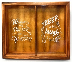 Caja de sombra para corcho y cerveza de vino de 13"" x 11"", montada en pared o independiente - Imagen 1 de 5