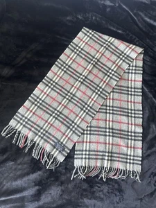 BURBERRY London Classic Nova Check Knit 100% Cashmere Fringe Gray SCARF - Picture 1 of 11