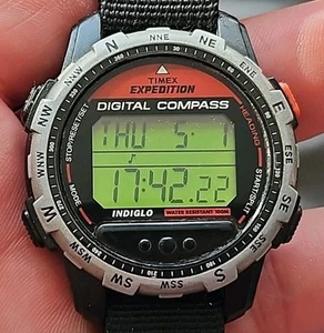 Vintage Retro Timex Expedition Indiglo 820 Digital Compass Watch - Picture 1 of 4