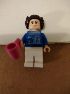 Lego Mini Figur Prinzessin Leia Holiday Sweater 75395 Star Wars Adventskalender - Bild 1 von 2