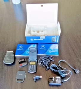 Vintage and Rare téléphone Motorola Startac StarTAC 130 GSM - 2G GSM BOXED - Photo 1/22
