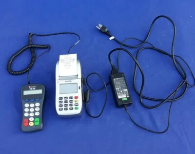 Tarjeta de crédito First Data FD-10 Pin Pad con lector FD 100  Foto 1 de 4