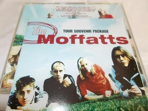 MOFFATTS - TOUR SOUVENIR PACKAGE - INDONESIAN 10 TRK CD - VERY CLEAN-ROCK - POP  - Bild 1 von 1