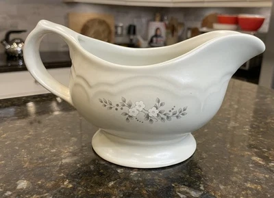 Pfaltzgraff Heirloom Replacement Stoneware Gravy Boat Server USA Retired - Image 1 of 4