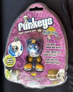 UB Funkeys Tank Dream State Tank Gelb Mattel Neu/Versiegelt - Bild 1 von 2