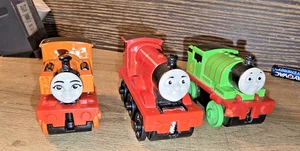Lot moteur Fisher Price 2015 Thomas et ses amis mini trains Nia James Percy - Photo 1/14
