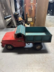 Vintage Tonka Toys Dump Truck - Pressed Steel, Red and Teal - Picture 1 of 9