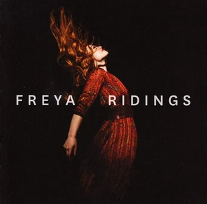 Freya Ridings  - Bild 1 von 2