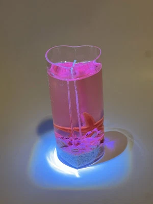 Heart Shaped Ocean-Themed Gel Candle - Scented & Handcrafted Gift (Pink) - Image 1 of 4