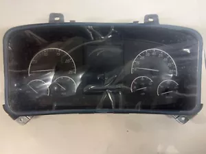 Freightliner 6-Gauge Instrument Cluster-Natural Gas-MPH - P/N A22-75364-000 - Bild 1 von 2
