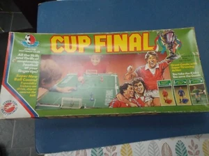 Vintage Peter Pan Plaything Cup Final football game complete 1 goal post broken - Picture 1 of 5