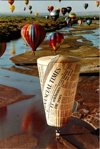 Postcard Financial Times Newspaper Hot Air Balloon Albuquerque New Mexico - Picture 1 of 2
