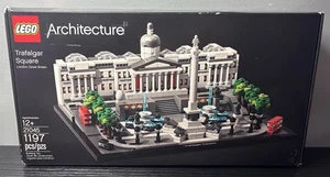 LEGO ARCHITECTURE: Trafalgar Square (21045) - Picture 1 of 4