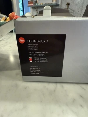 Leica D-LUX7 19116 Compact Digital Camera - With Case And Box - Image 1 of 4