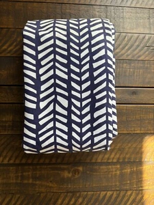 Pottery Barn Kids 1 Broken Arrow Printed Blackout Curtain Drape Navy 44x96” - Picture 1 of 3