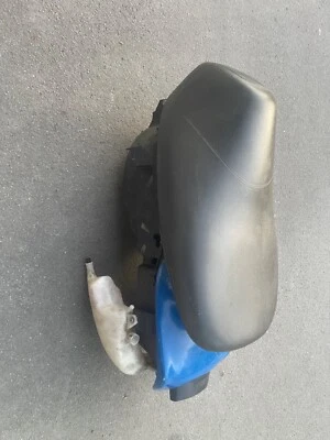 Aprilia Sitzbank komplett Aprilia SR 50 R /Benzin Tank - Bild 1 von 4