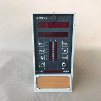 SIEMENS TGX 353 PROCESS AUTOMATION CONTROLLER TGX353D5FNCNB4 - Image 1 of 4