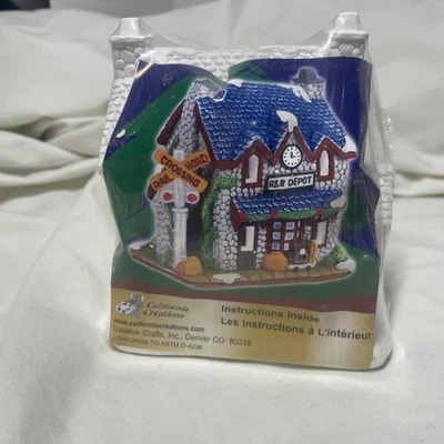 California Creations Railroad R&R Depot 97449 Ready to Paint Village 全新未拆封 — 第 1/4 张图片