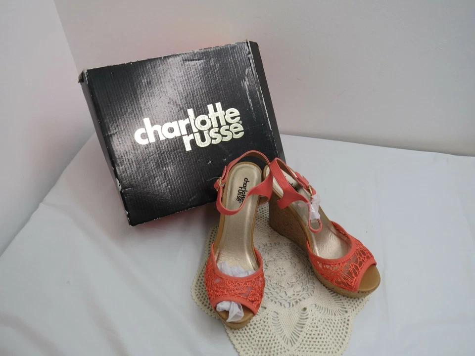 NEW WOMEN'S CHARLOTTE RUSSE CLEMENCE-110 CORAL WEDGE SANDAL SIZE 7 - Image 1 of 4