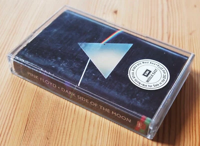 PINK FLOYD - DARK SIDE (EMI 7243829752443) 1992 REMASTER CASSETTE SAUDI ARABIA - Image 1 of 4