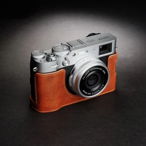 Custodia mezza fotocamera in vera pelle fatta a mano per Fujifilm X100V - Foto 1 di 13