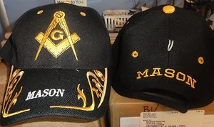 CAPPELLO BERRETTO MASSONICO MASSONE MURATORE NUOVO REGOLABILE 100% POLIESTERE - Foto 1 di 2