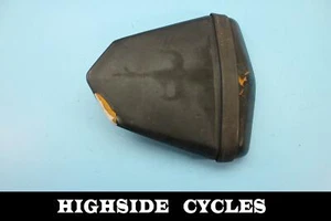 970 06-07 YAMAHA YZF R6 TRASERO PASAJERO TÁNDEM ALMOHADILLA ASIENTO SILLA DE MONTAR PILLION - Imagen 1 de 5