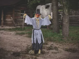Head Turning Pumpkin Scarecrow Halloween Animated Prop Haunted House Life Size - Picture 1 of 5