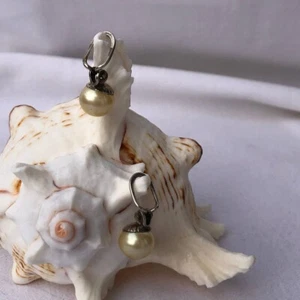 ORECCHINI IN ARGENTO 925 PENDENTI CON PERLE COLOR PESCO - Foto 1 di 8