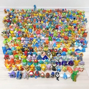 Pokemon Kids Finger Puppets Soft Vinyl Sofvi Figure Ramdom Lot of 100 With bonus - Picture 1 of 3