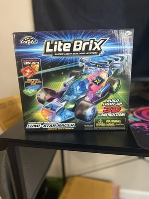 Juego de bloques/ladrillos de construcción Lite Brix 2 en 1 Lumi Star Racer LED 3D usado Foto 1 de 4