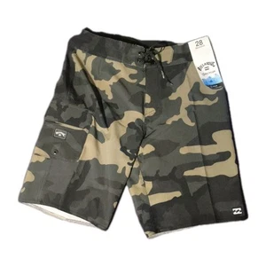 Billabong Badehose Boardshorts Herren 28 Camouflage Grün Surfen Recycler Neu ohne Etikett - Bild 1 von 7